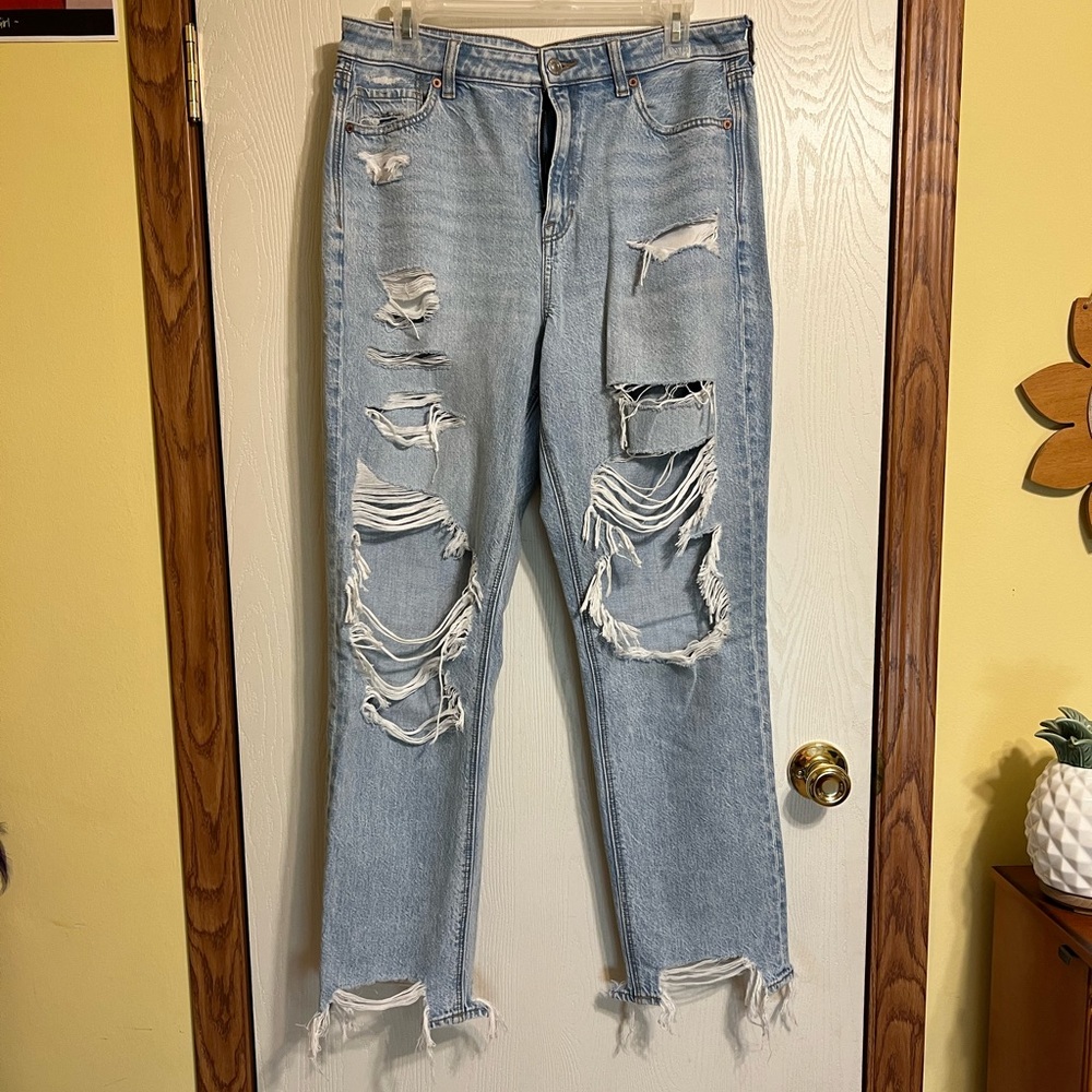 AEO Mom jeans